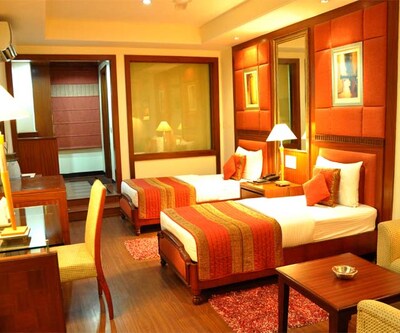 Two Star Super Saver In Khar West